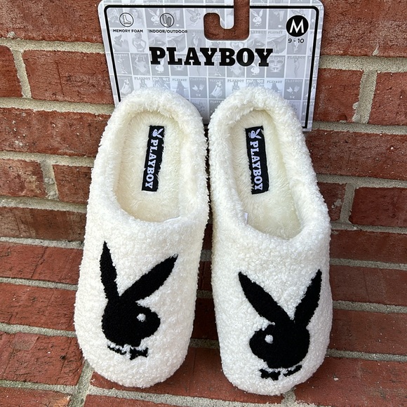 PLAYBOY BUNNY Authentic Cream/Black Logo Detailed Memory Foam Men’s Slippers - Picture 2 of 9